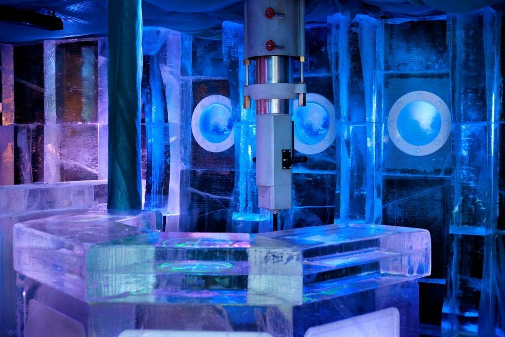 ICE BAR London Night Guide