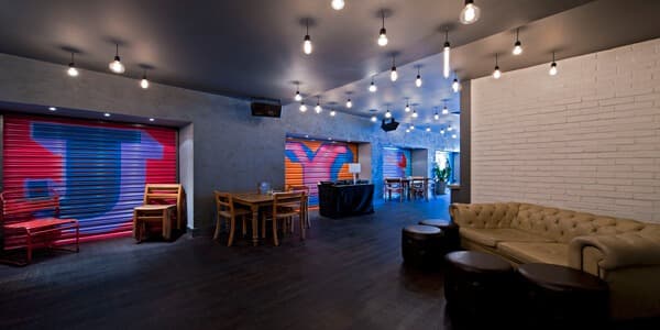 Graphic Bar
