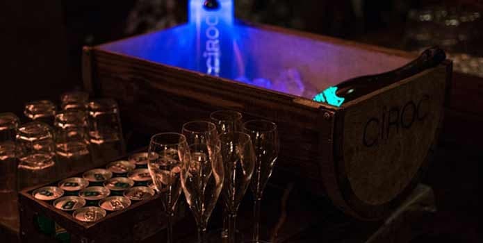 BODO’S SCHLOSS TABLE BOOKING - photo 2