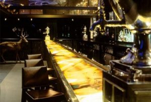 Whisky Mist : London's Top Nightclubs. Great nightlife, girls night out, extensive cocktail list, one of London's most exclusive club.