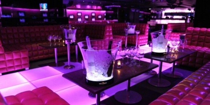 Movida : London's Top Nightclubs. Great nightlife, girls night out, extensive cocktail list, one of London's most exclusive clubs.