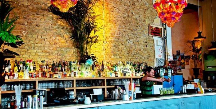 Floripa : London's Top Bars. Great nightlife, extensive cocktail list, one of London's most exclusive bars.